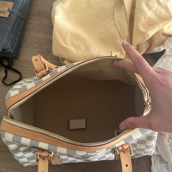 Louis vuitton berkeley bag - Picture 7 of 7